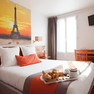 Alyss Saphir Cambronne Eiffel Hotel Parigi